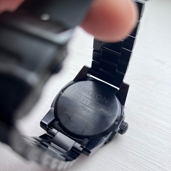 Nixon Watch The Corporal Take Charge - Picture 4 of 4